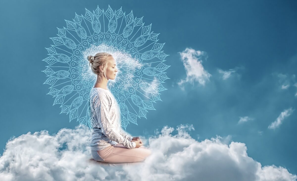 Bild Meditation auf den Wolken